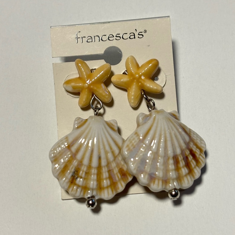 New! Francesca’s Seashell/seastar Earrings Ceramic